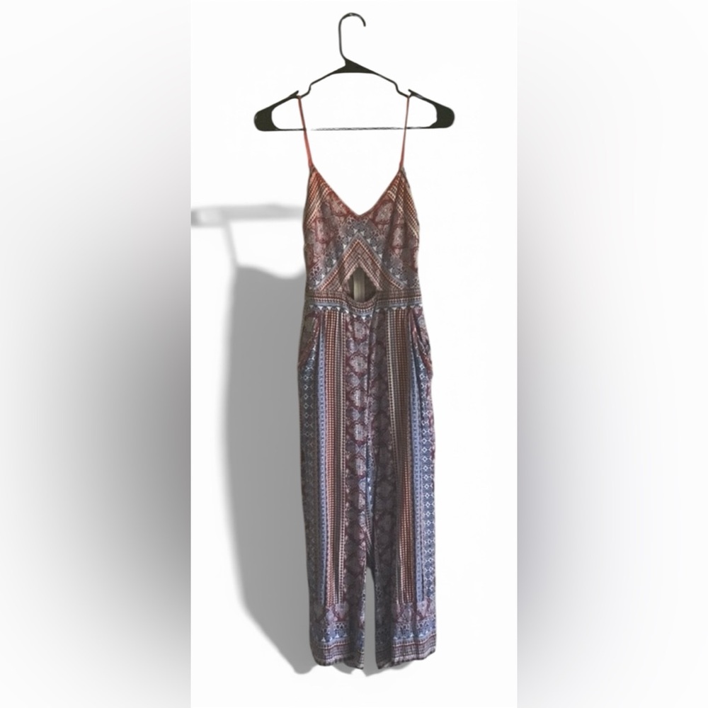 Multicolor jumpsuit with pockets!